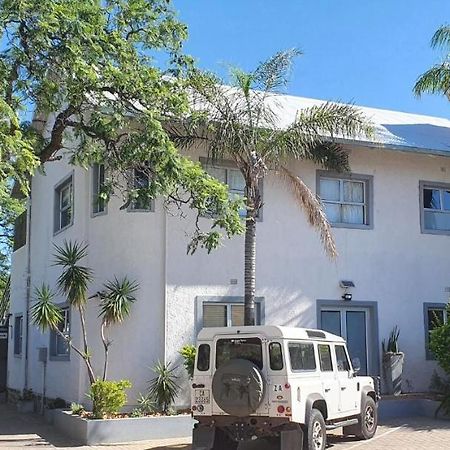 Vondelhof Guesthouse Уиндхоек Екстериор снимка